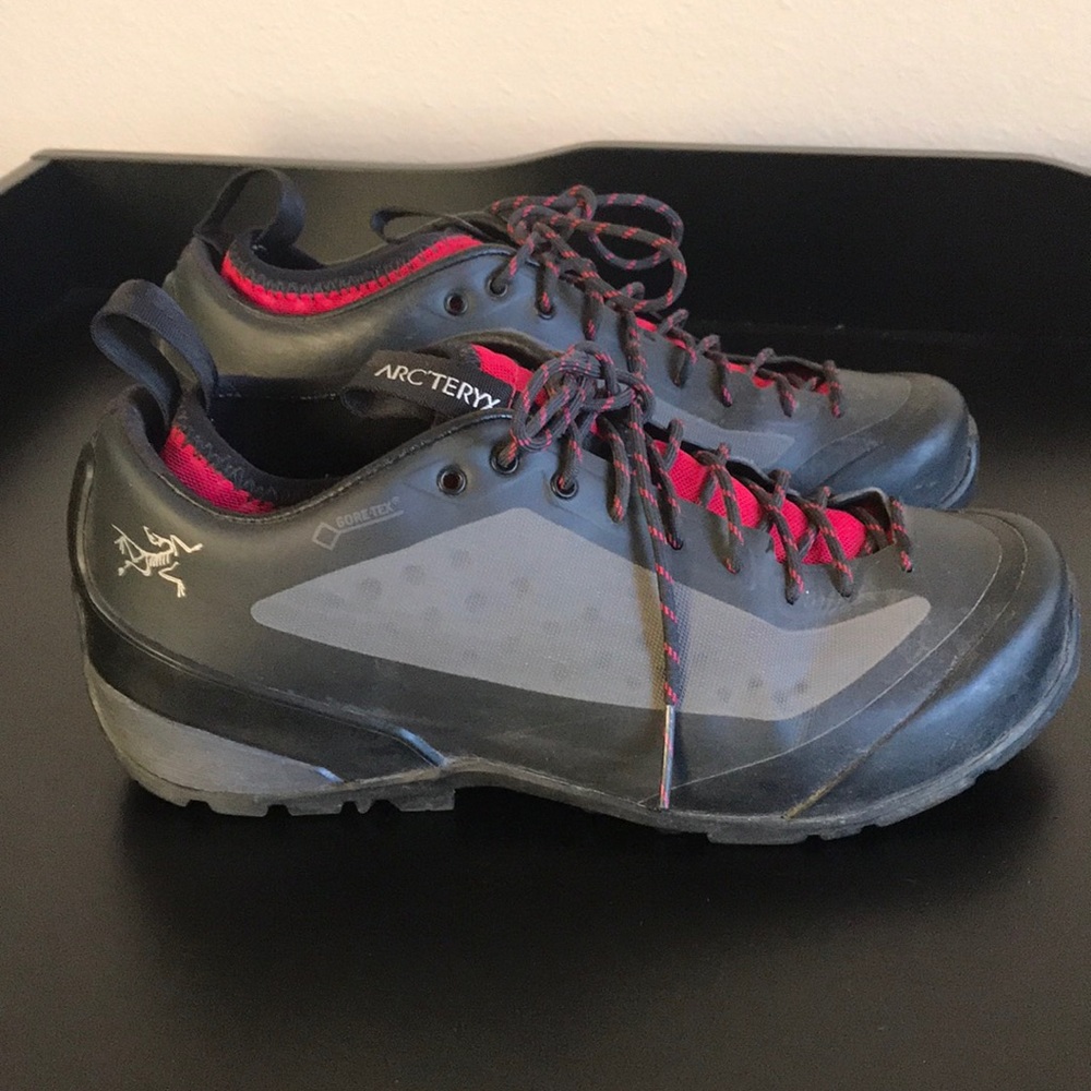 Arc’tryx Acrux FL GTX Approach Shoes 7